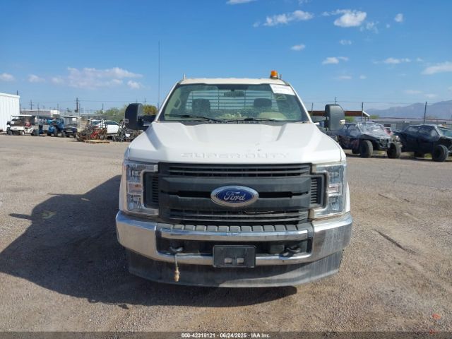1FTBF2BT0JEB83981 Ford F-250