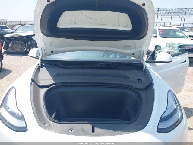 2023 TESLA MODEL Y 7SAYGDEE8PA094957 Photo 9