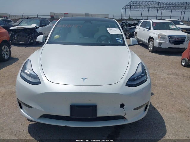 7SAYGDEE8PA094957 Tesla 2023