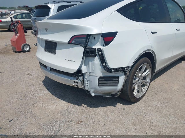 7SAYGDEE8PA094957 Tesla 2023