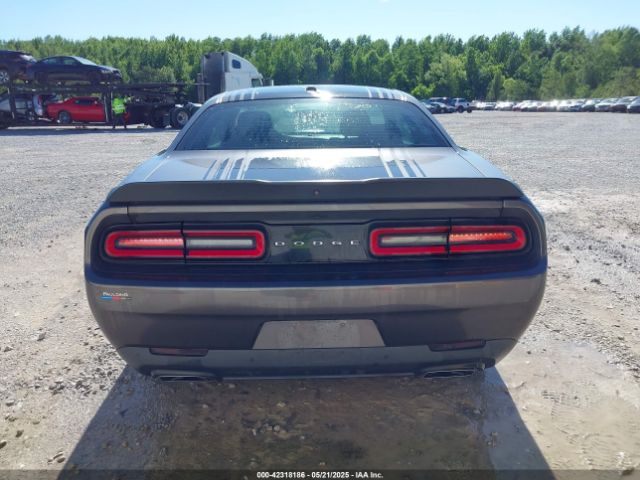 2C3CDZBT1JH304646 Dodge Challenger R/t Shaker