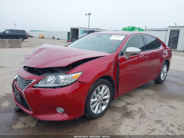 JTHBW1GG6F2088404 Lexus ES 300H