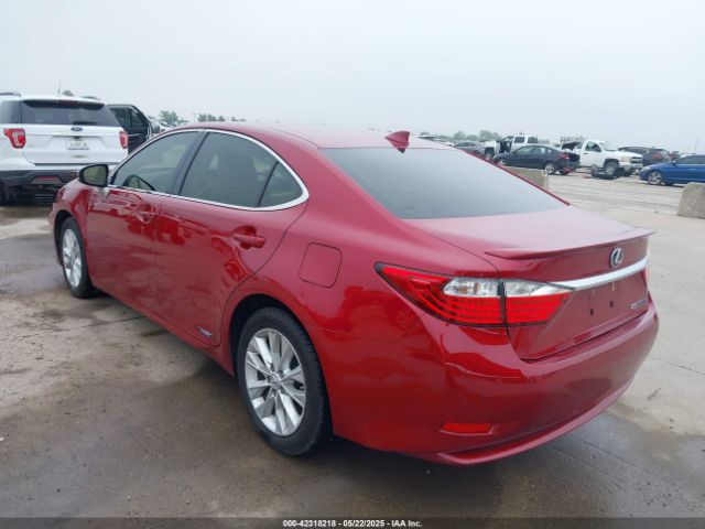 JTHBW1GG6F2088404 Lexus ES 300H