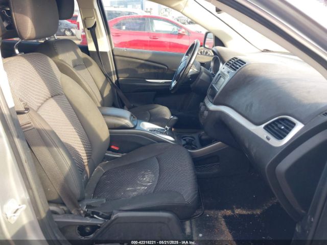 2020 DODGE JOURNEY 3C4PDCAB2LT270729 Photo 4