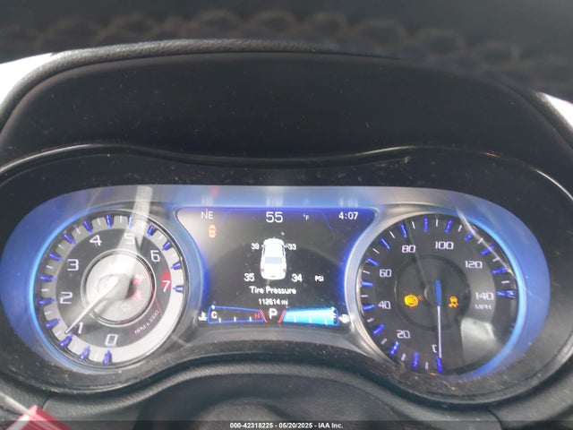 Chrysler 2018 2018 2C3CCAGG9JH149523 Image 7