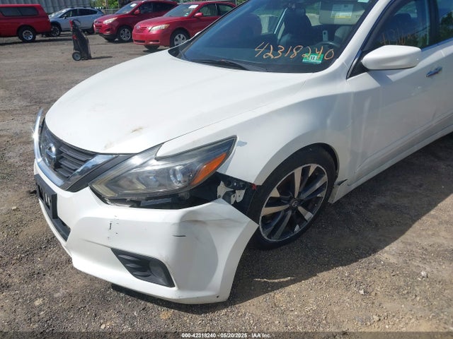1N4AL3AP8GC271119 Nissan 2016