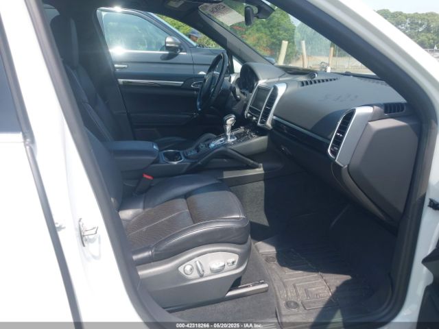 2013 PORSCHE CAYENNE WP1AB2A20DLA86634 Photo 4