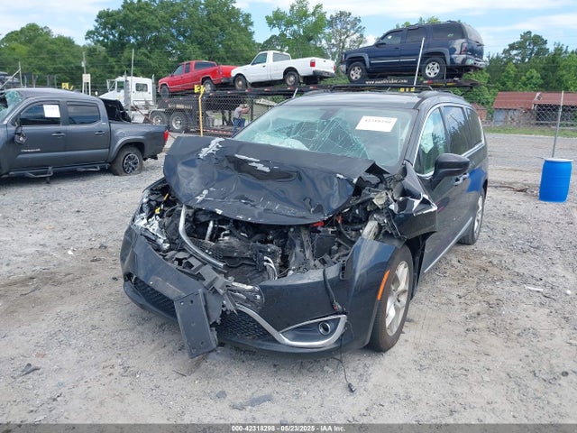 2C4RC1BG2HR794726 Chrysler Pacifica Touring-l