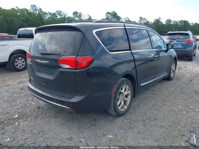 2C4RC1BG2HR794726 Chrysler Pacifica Touring-l