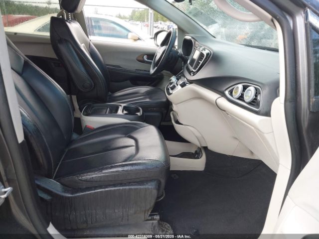 2020 CHRYSLER VOYAGER 2C4RC1DG9LR268518 Photo 4