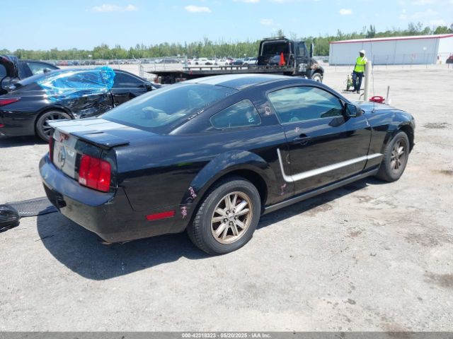 2007 FORD MUSTANG 1ZVFT80N675242314 Photo 3