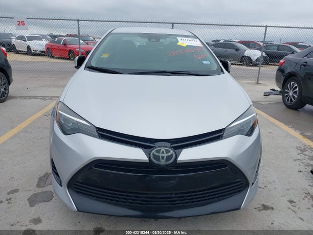 Toyota COROLLA LE 2018 5YFBURHE7JP822870 Image 12
