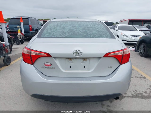 Toyota COROLLA LE 2018 5YFBURHE7JP822870 Image 16