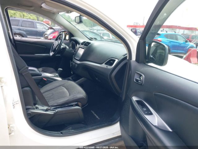 3C4PDCBBXET135001 Dodge Journey Sxt