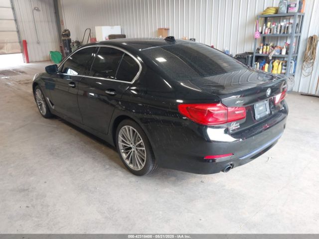 2018 BMW 530I WBAJA7C57JWC76417 Photo 2