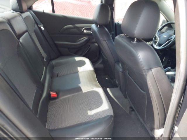 1G11D5SL4FF307134 Chevrolet MALIBU 2LT