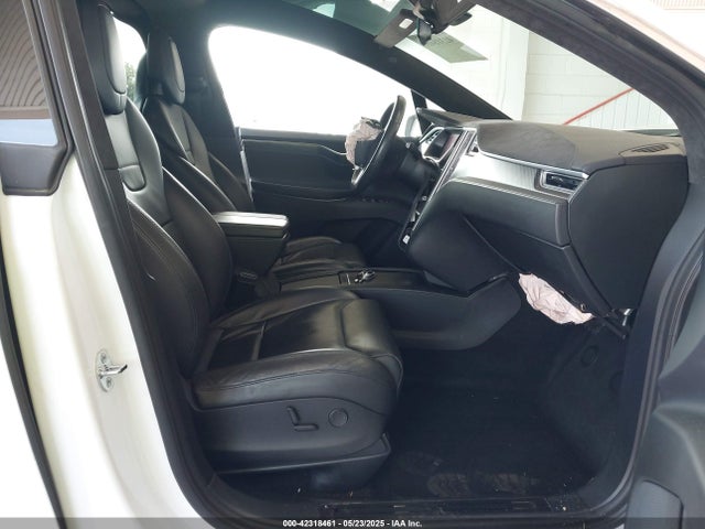 2017 TESLA MODEL X 5YJXCAE28HF053726 Photo 4