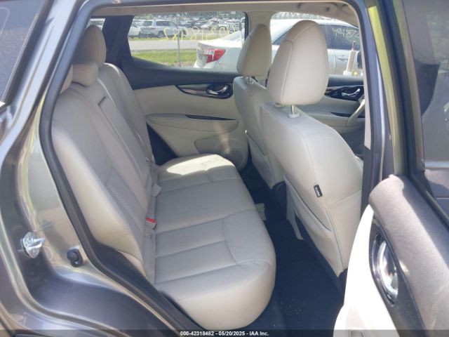 JN1BJ1CP3HW003717 Nissan Rogue Sport Sl