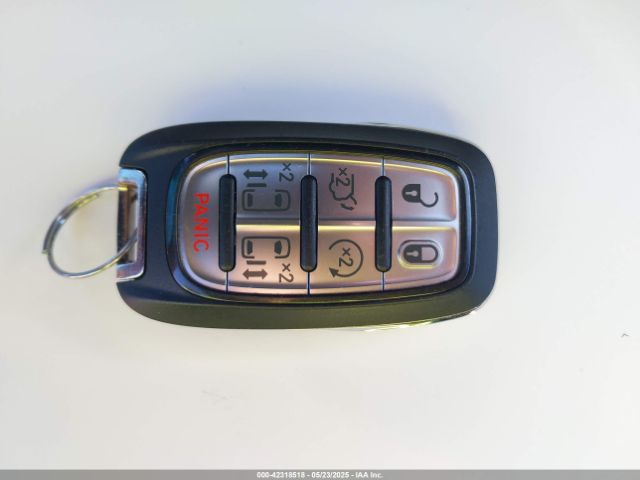 2022 CHRYSLER PACIFICA 2C4RC1BG9NR117538 Photo 10