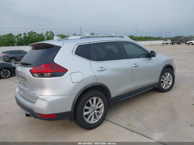 2018 NISSAN ROGUE KNMAT2MTXJP619368 Photo 3