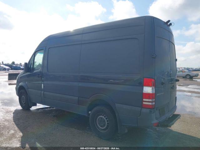 2018 MERCEDES-BENZ SPRINTER 2500 WD3PE7CD9JP633087 Photo 2