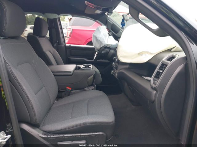 2024 RAM 1500 1C6SRFCT2RN138329 Photo 4