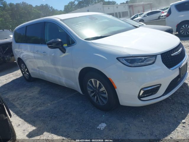 2024 CHRYSLER PACIFICA HYBRID 2C4RC1S72RR117788