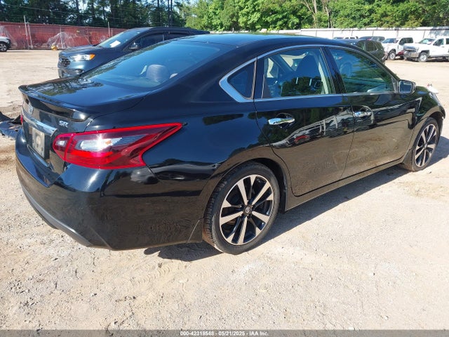 1N4AL3AP4JC295389 Nissan Altima 2.5 Sr