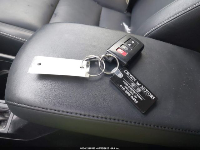 JTMDJREV0HD077995 Toyota Rav4 Hybrid Limited