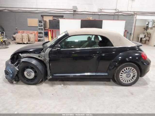 3VW517AT5EM818796 Volkswagen Beetle 1.8t