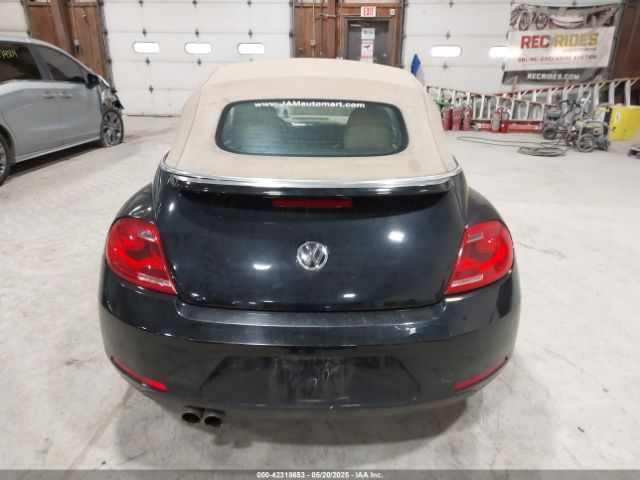 3VW517AT5EM818796 Volkswagen Beetle 1.8t
