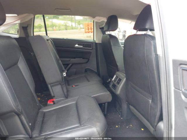 1V2UR2CA0KC560799 Volkswagen Atlas