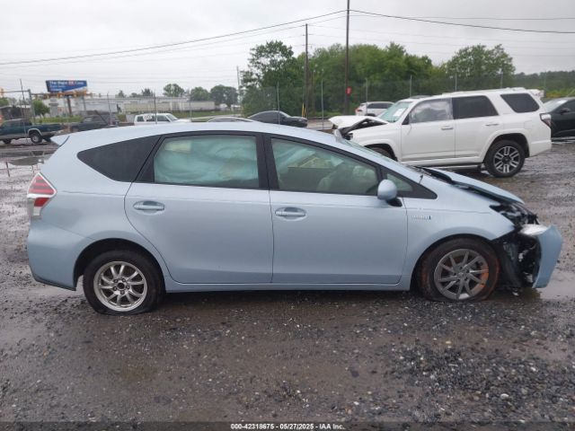 JTDZN3EUXGJ053220 Toyota Prius V Five/four/three/two