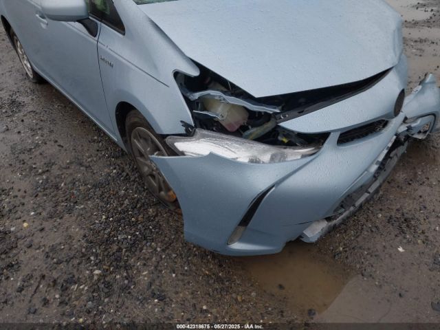 JTDZN3EUXGJ053220 Toyota Prius V Five/four/three/two