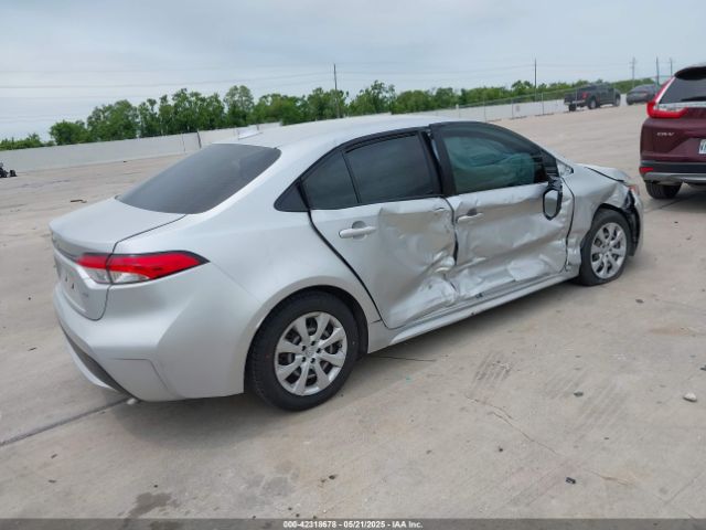 2021 TOYOTA COROLLA JTDEPMAE7MJ158841 Photo 3