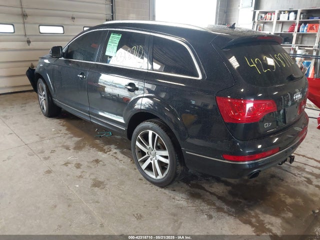 2015 AUDI Q7 WA1LGAFE9FD027792 Photo 2
