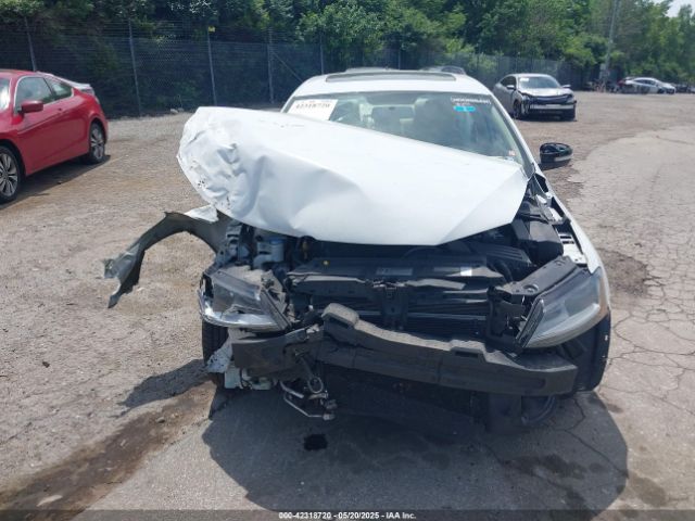3VWD17AJ1EM336255 Volkswagen Jetta 1.8t Se