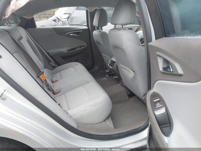 1G1ZD5ST6JF241276 Chevrolet MALIBU LT
