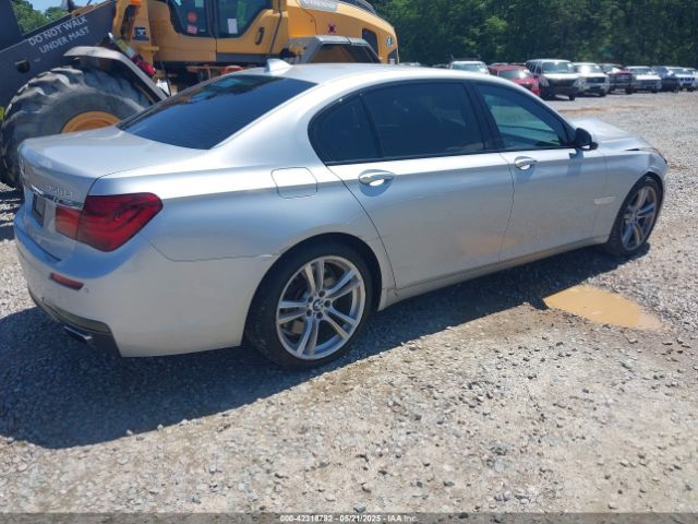2015 BMW 750LI WBAYE8C5XFD781635 Photo 3