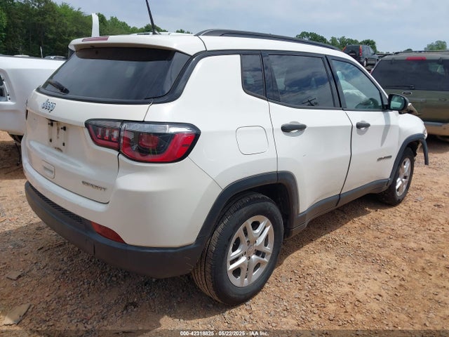 3C4NJCAB0JT471302 Jeep Compass Sport Fwd