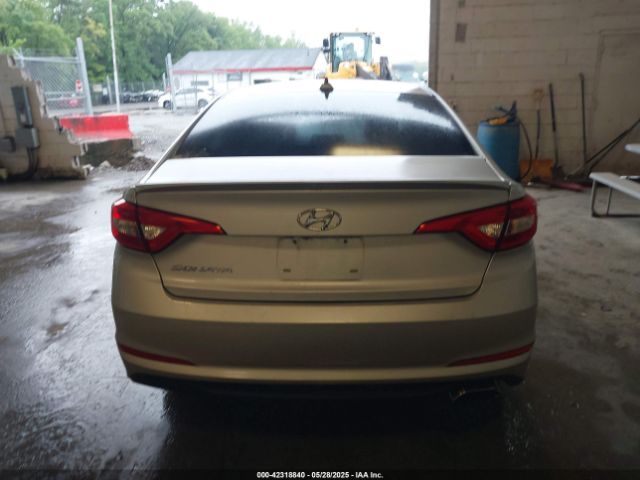 5NPE24AF2FH249700 Hyundai SONATA SE