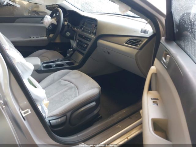 5NPE24AF2FH249700 Hyundai SONATA SE