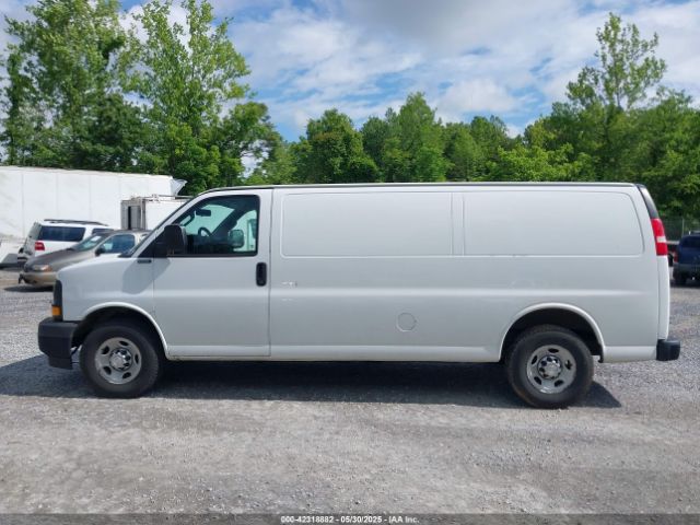1GCZGHFF3H1244597 Chevrolet Express 3500 Work Van