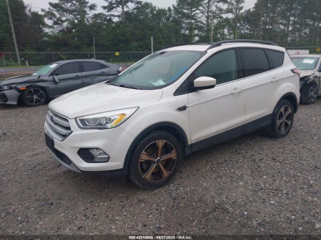 1FMCU9HD3JUB78696 Ford ESCAPE SEL