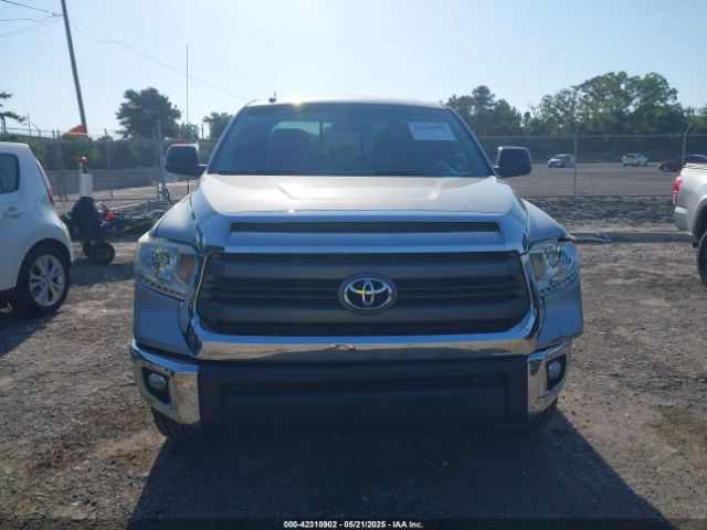 5TFRM5F11EX070047 Toyota Tundra Sr 4.6l V8/sr5 4.6l V8