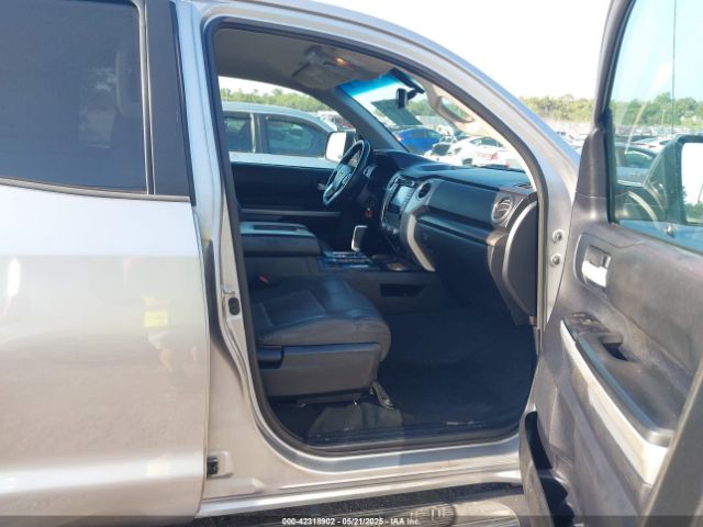 5TFRM5F11EX070047 Toyota Tundra Sr 4.6l V8/sr5 4.6l V8
