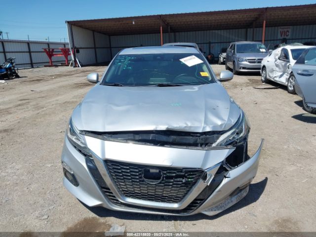 1N4BL4EV9KC180663 Nissan 2019