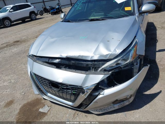 1N4BL4EV9KC180663 Nissan 2019