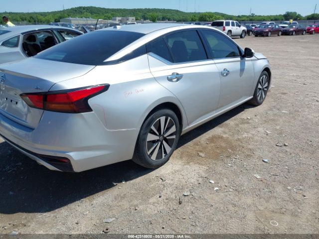 1N4BL4EV9KC180663 Nissan 2019