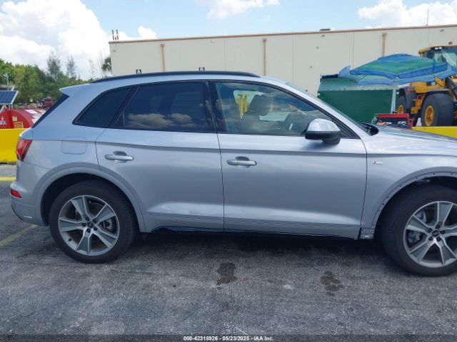 WA1GAAFYXS2020823 Audi Q5 Premium 45 Tfsi S Line Quattro